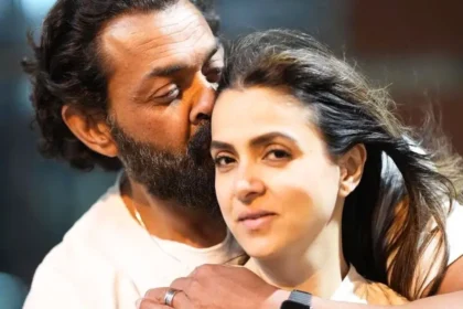 Bobby Deol became romantic with his wife